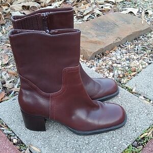 Bass Raimy boot size  5 1/2